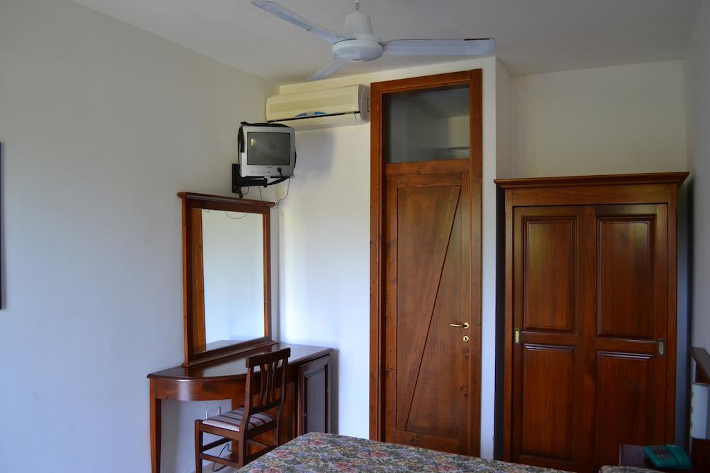 Resort La Brunese Torre dell'Orso Δωμάτιο φωτογραφία