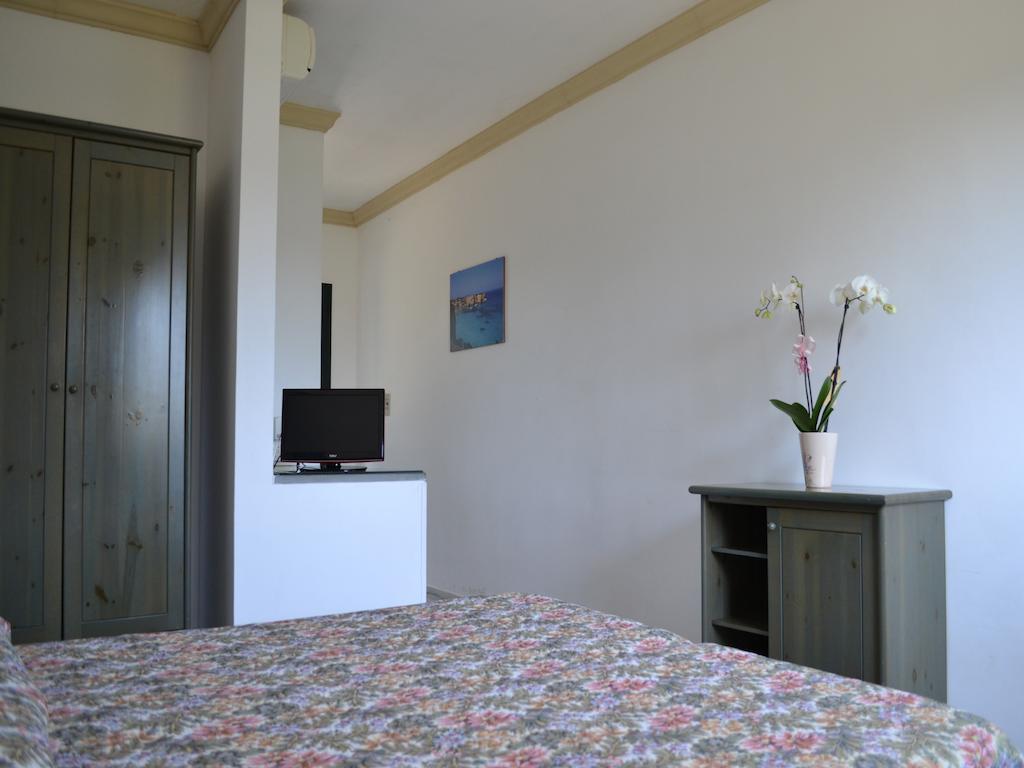 Resort La Brunese Torre dell'Orso Δωμάτιο φωτογραφία